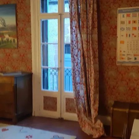 Le Mas Palegry Chambres D'hotes Cote Terrasse Bed & Breakfast *